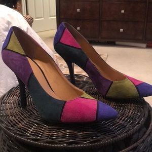Nine West suede heels!!!!!
